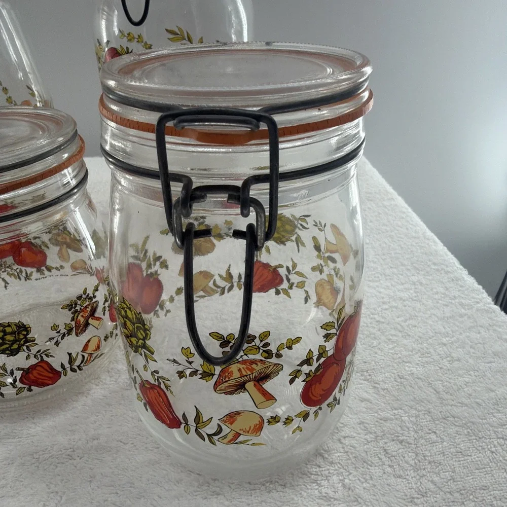 ARC France Vintage Spice Of Life Mushroom Veg Glass Canister Jar Set Of 4 1970s